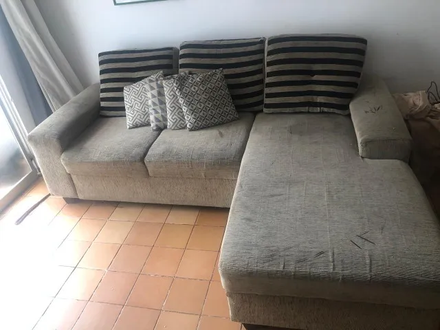 Sofá 3 lugares com extensão!