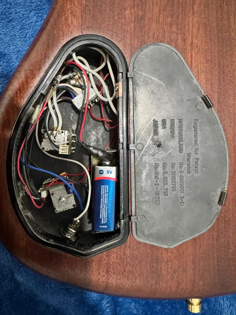 Warwick Alemão Corvette Standard 1997 - Instrumentos musicais