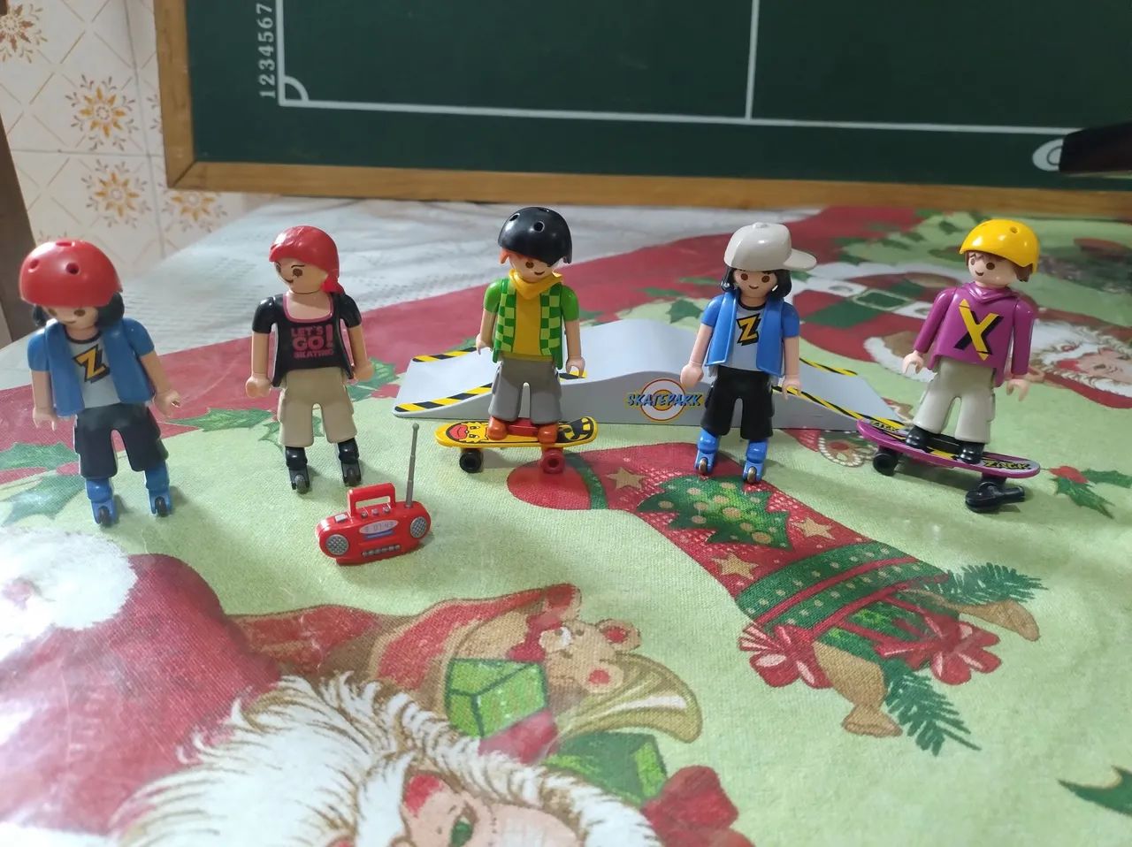 Playmobil skate e patins com pista conforme as fotos 