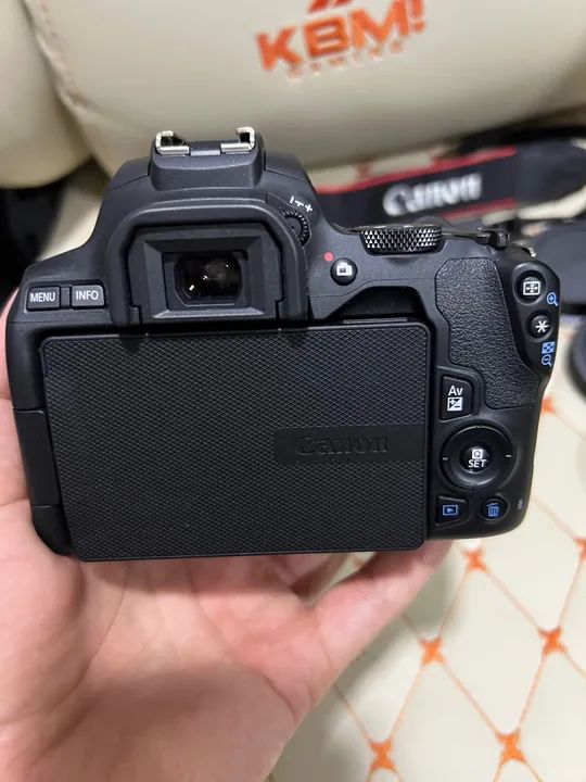 Câmera Canon EOS Rebel SL3 - Foto 4