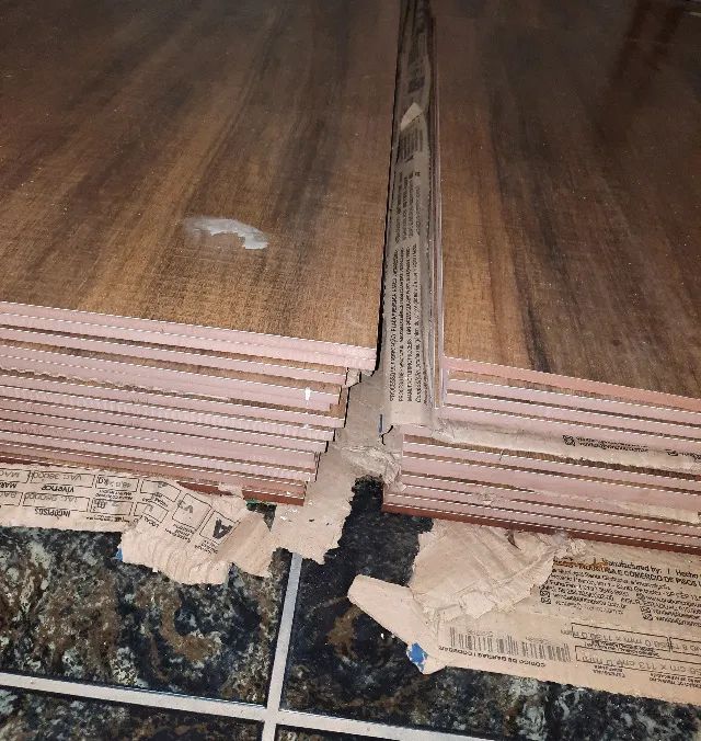 Porcelanado Amadeirado Grande 2 caixas INCOPISOS 