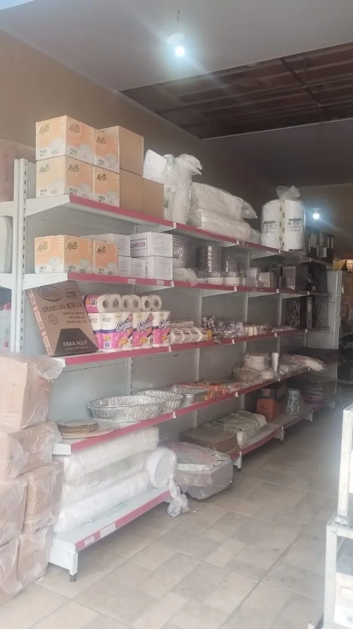 Gôndolas para Comércio