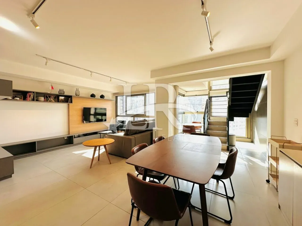 LR Flats - Flat duplex para locação no Jardim Paulista, agende sua visita!