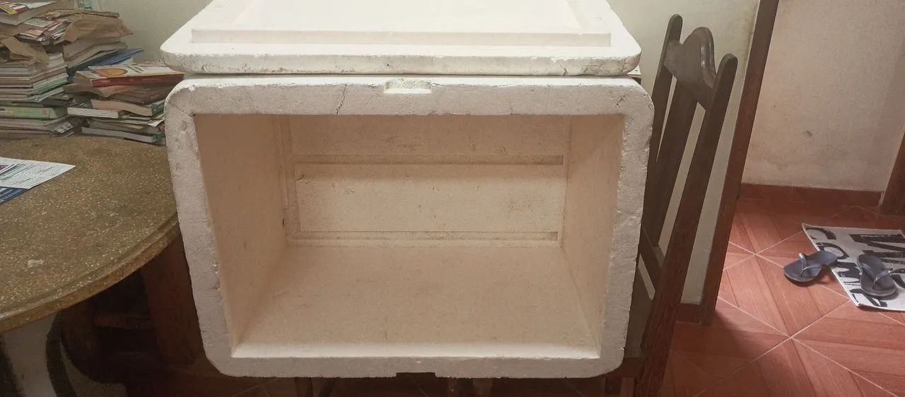 Caixa de isopor gigante GG 81x52