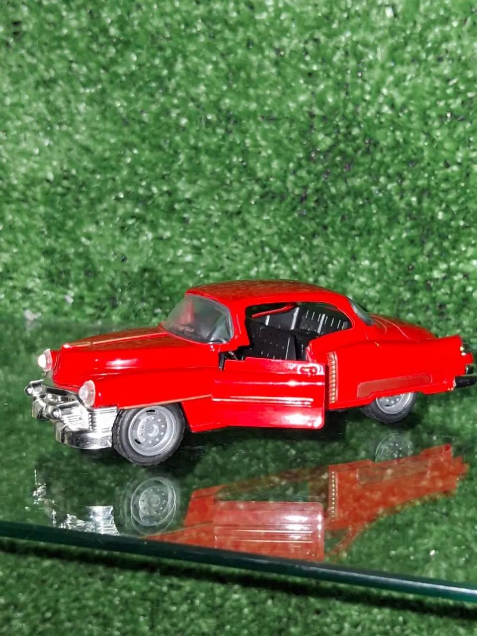Miniatura de Carro Vermelho Classico - Foto 2