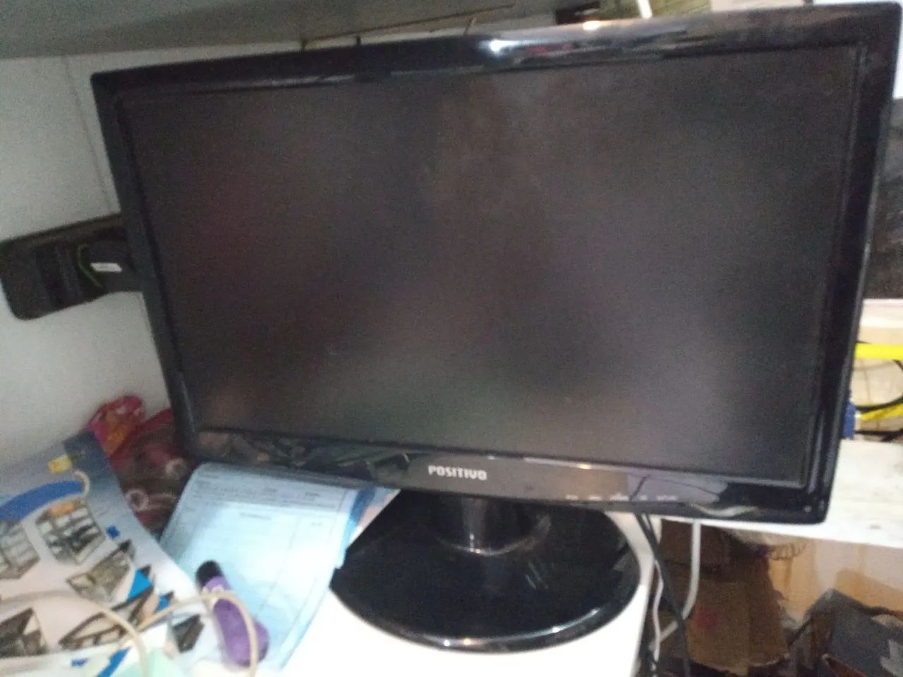 Monitor de computador 16p