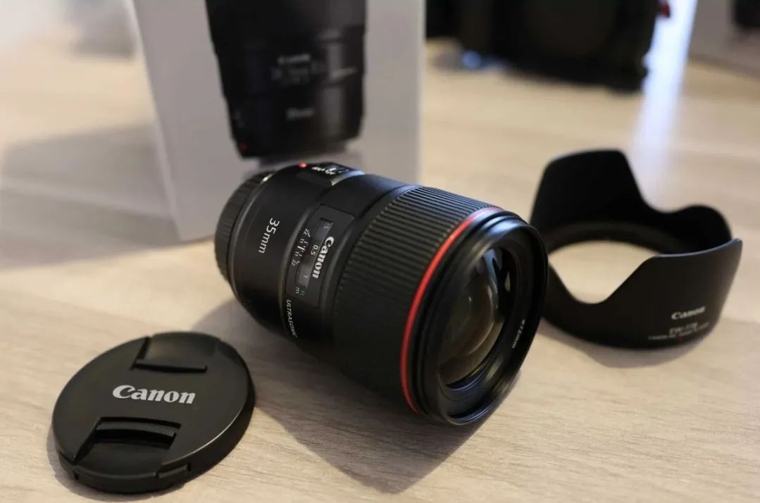 Lente EF 35mm f/1.4 L II Canon