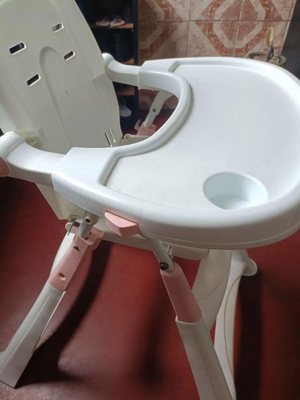 Cadeira de Alimentação para Bebê - Branca - Foto 2