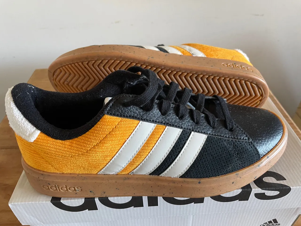Adidas Grand Court 2.0