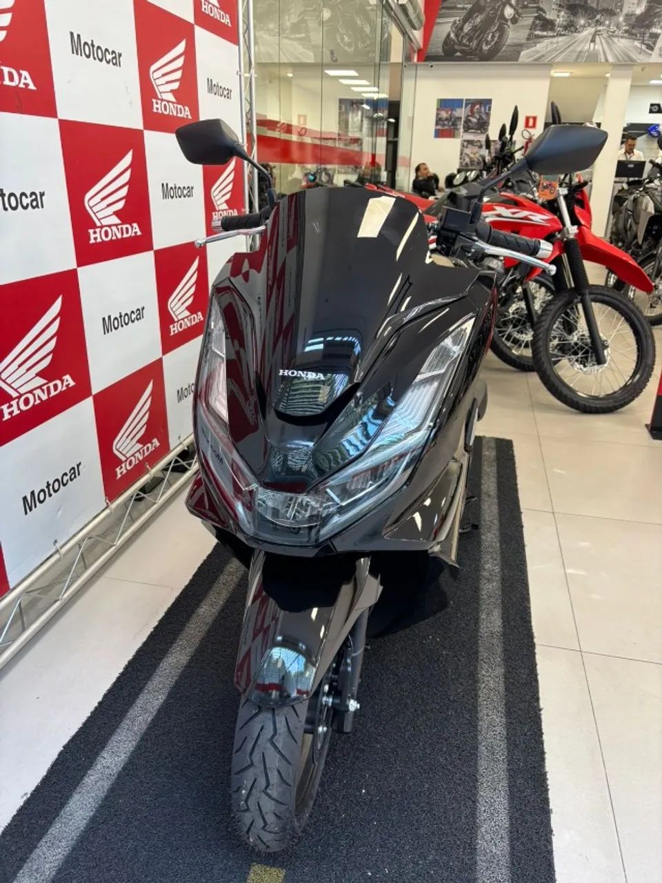 PCX 160 DLX  - Foto 2