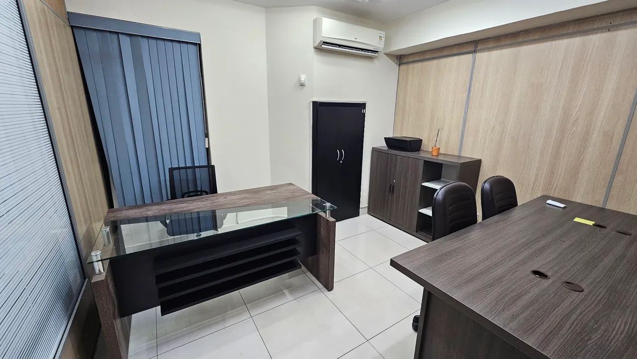 Sala comercial mobiliada Av Afonso Pena
