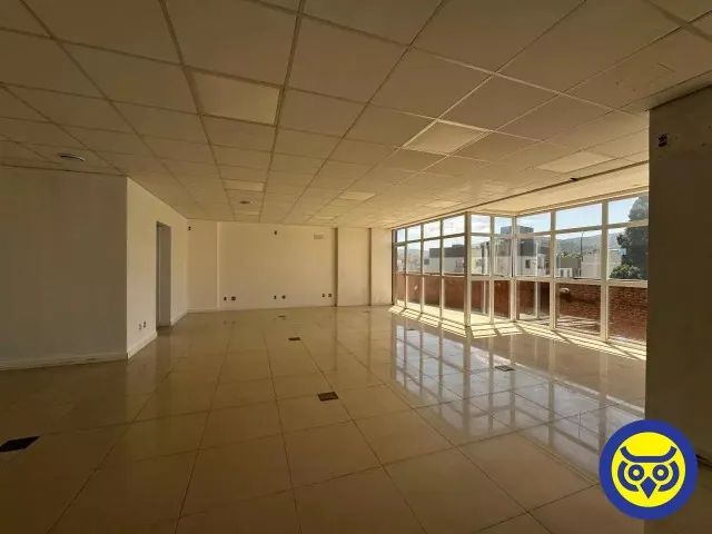 Andar corporativo para aluguel, no Bairro Trindade, com 225m² área util, área externa - Foto 5