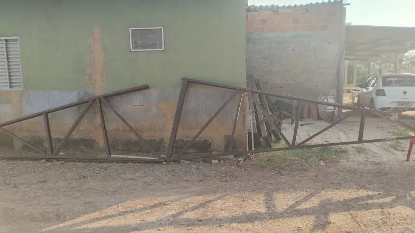 Tesoura para galpão64288597861634121