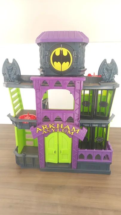 Playset Arkham Asylum Batman - (Ver mais no meu perfil)