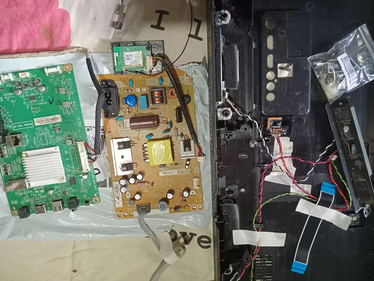 Peças de tv aoc 32 smart - Foto 3