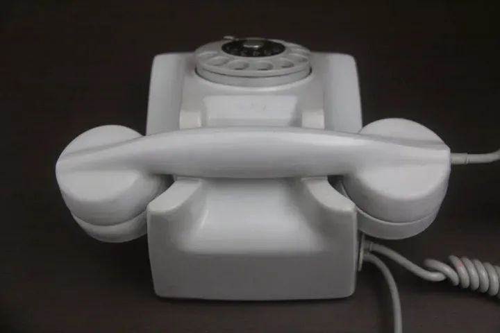Telefone Ericson LM - CTB - Baquelite Rara Cor Gelo - Anos 30  - Foto 6