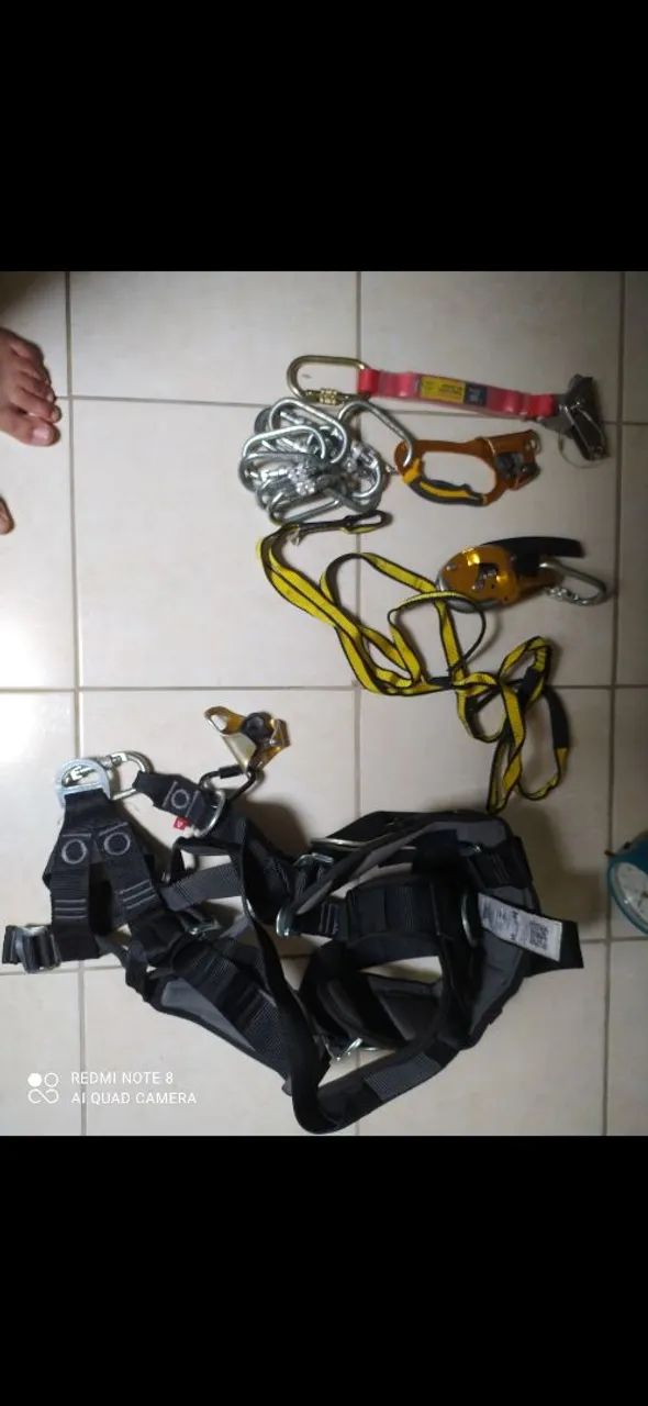 Cinto completo, irata muito novo!