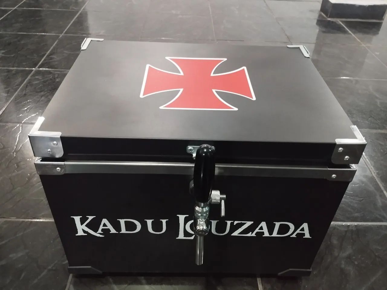 Choperia a gelo de 50 litros com serpentina de 40 metros 