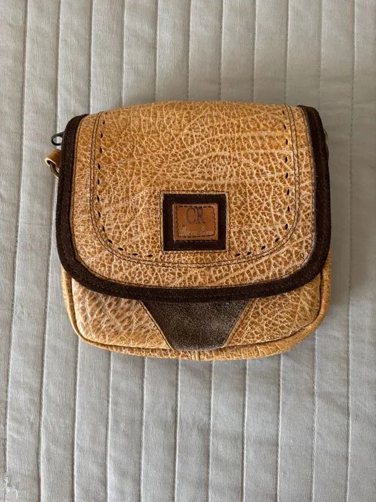 Bolsa de Ombro Marrom em Couro - Foto 2