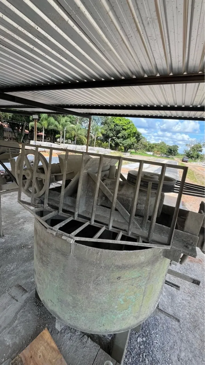 Misturador de Concreto Planetário com Usina-Esteira