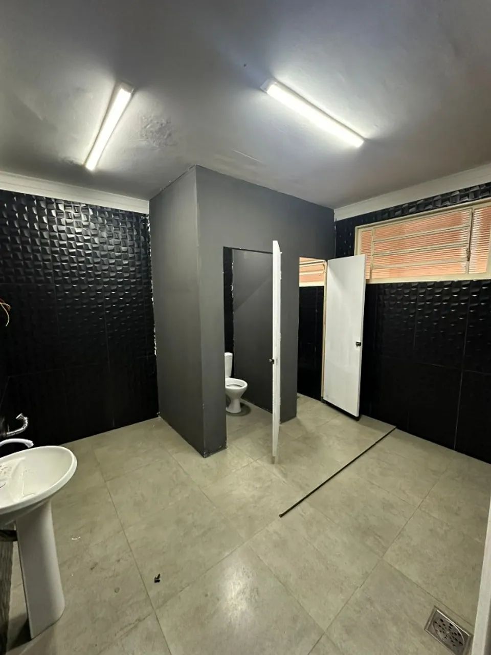 Imóvel de alto padrão localizado no coração da Redentora - 20 salas - Foto 5