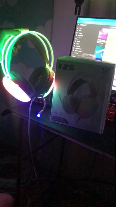 Headset Gamer RGB com Microfone - Novo!