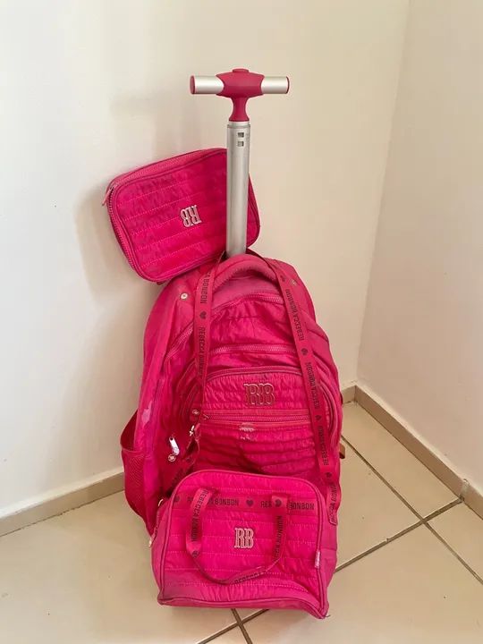 Kit Mochila Escolar de Rodinhas Rebecca Bonbon Lancheira e Estojo
