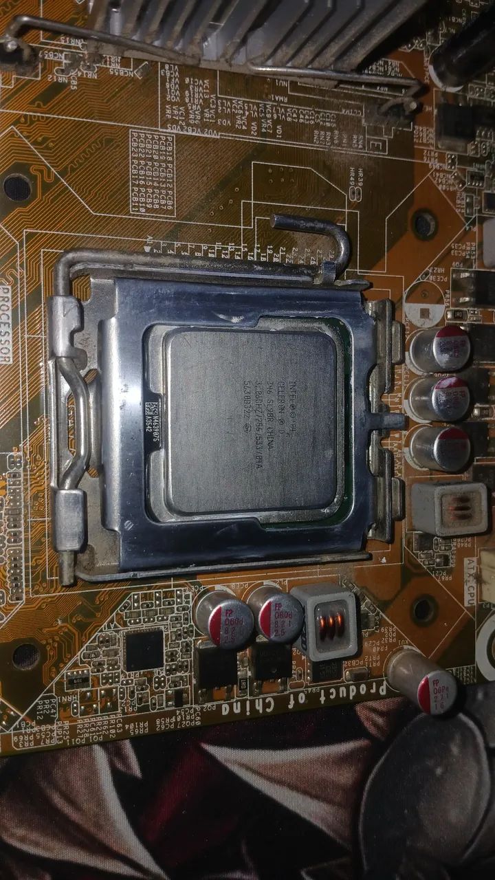 Placa mãe G41 com processador E5800 - Foto 2