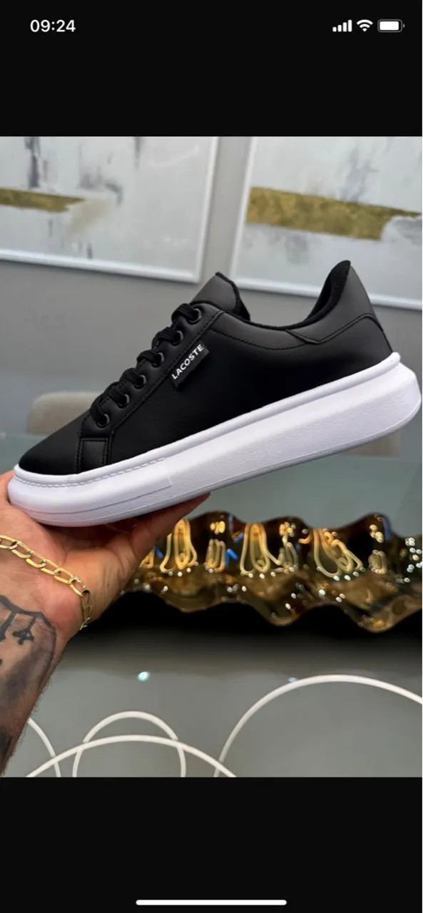 Tênis Lacoste Preto com Solado Branco