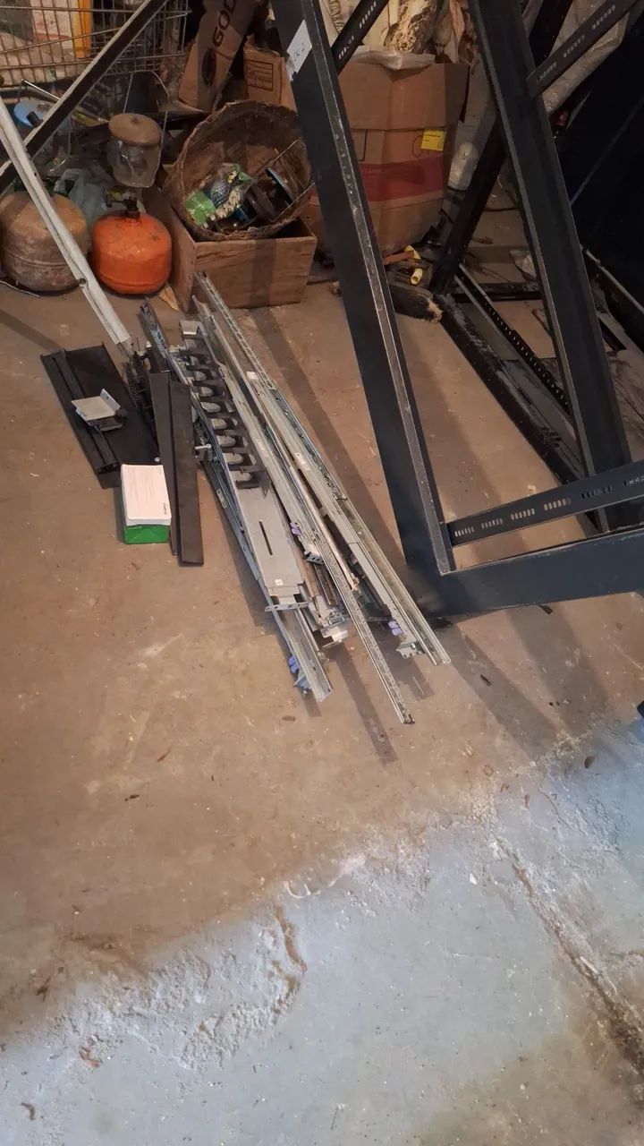 Rack para Servidor APC Netshelter SX 42U Ar3300 - Novo - Foto 2