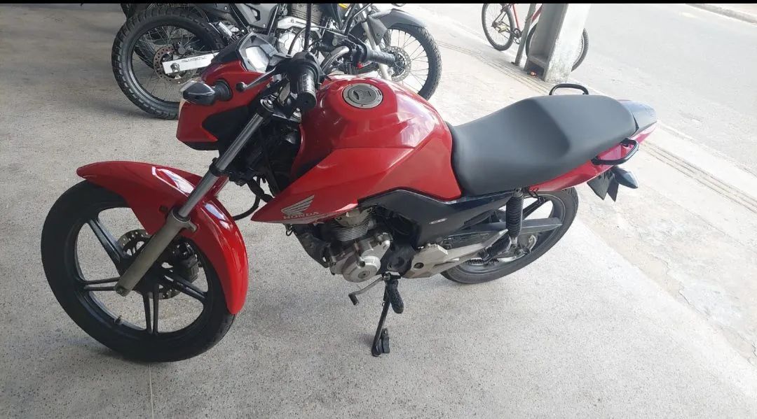 VENDO MOTO CG 2017, $12,500 - Foto 2