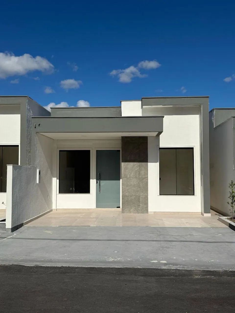 ALUGO/ LINDA CASA EM RESIDENCIAL (FLORES ) . 4300+CAUÇÃO SEMIMOBILIADA - Foto 2
