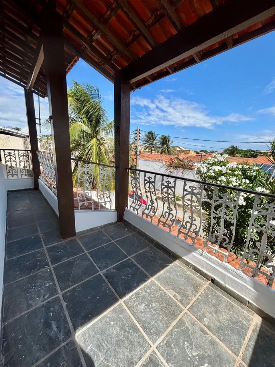 Casa espaçosa, confortável e com excelente localização! - Foto 5