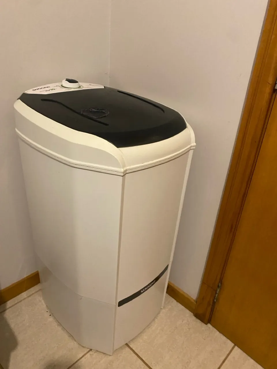 Tanquinho de lavar roupa