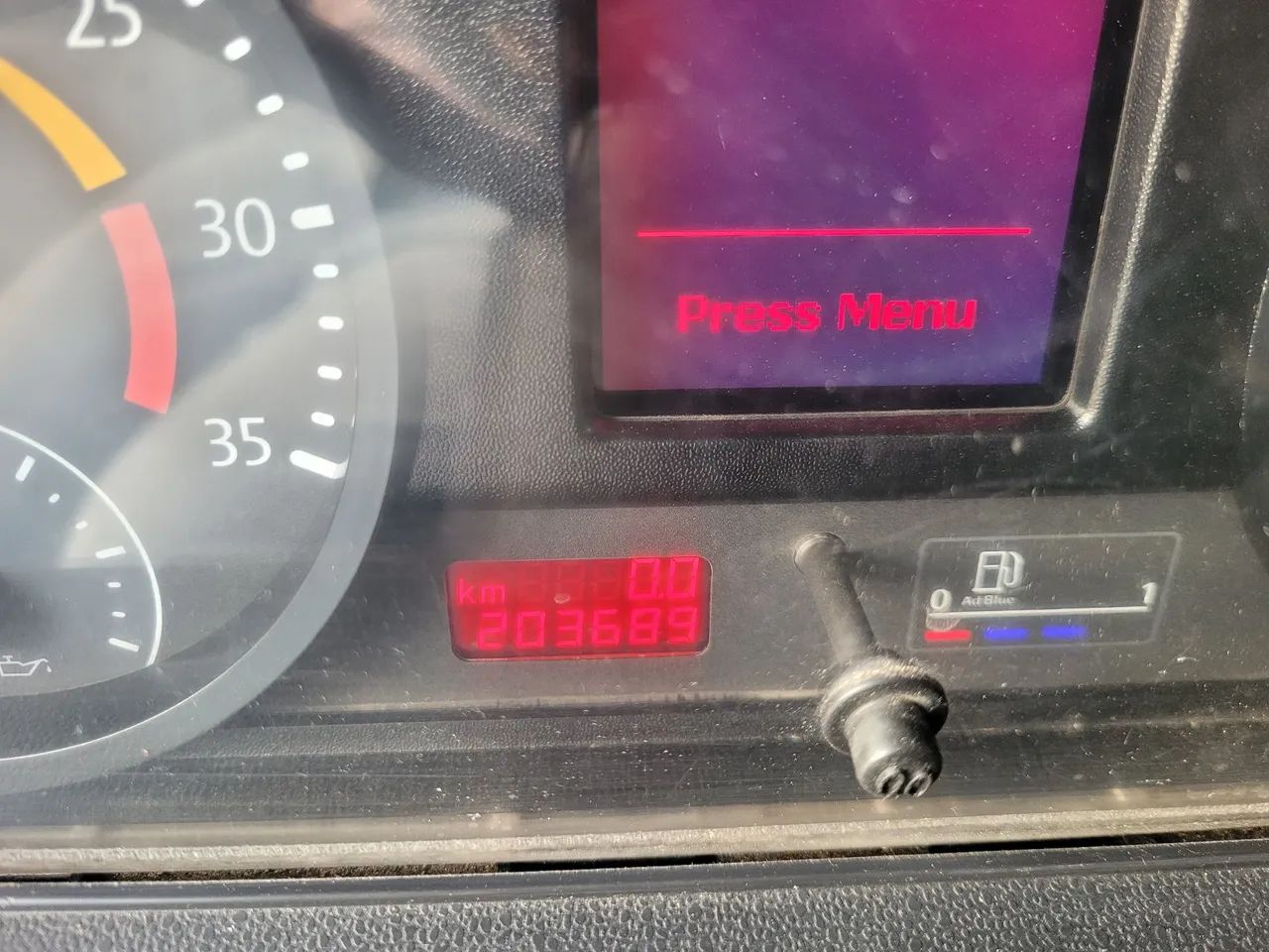 VW 8.160 Delivery 2015 Baú 6,20mts 6 Pneus Novos - Foto 9