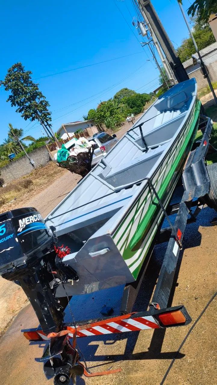 Vendo barco motor 25 mercury e carreta sem placa  - Foto 2