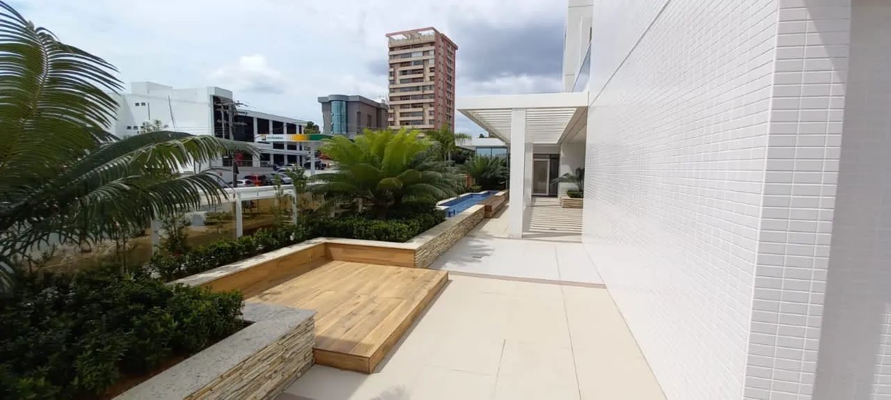 Apartamento com varanda e vista incrível! - Foto 13
