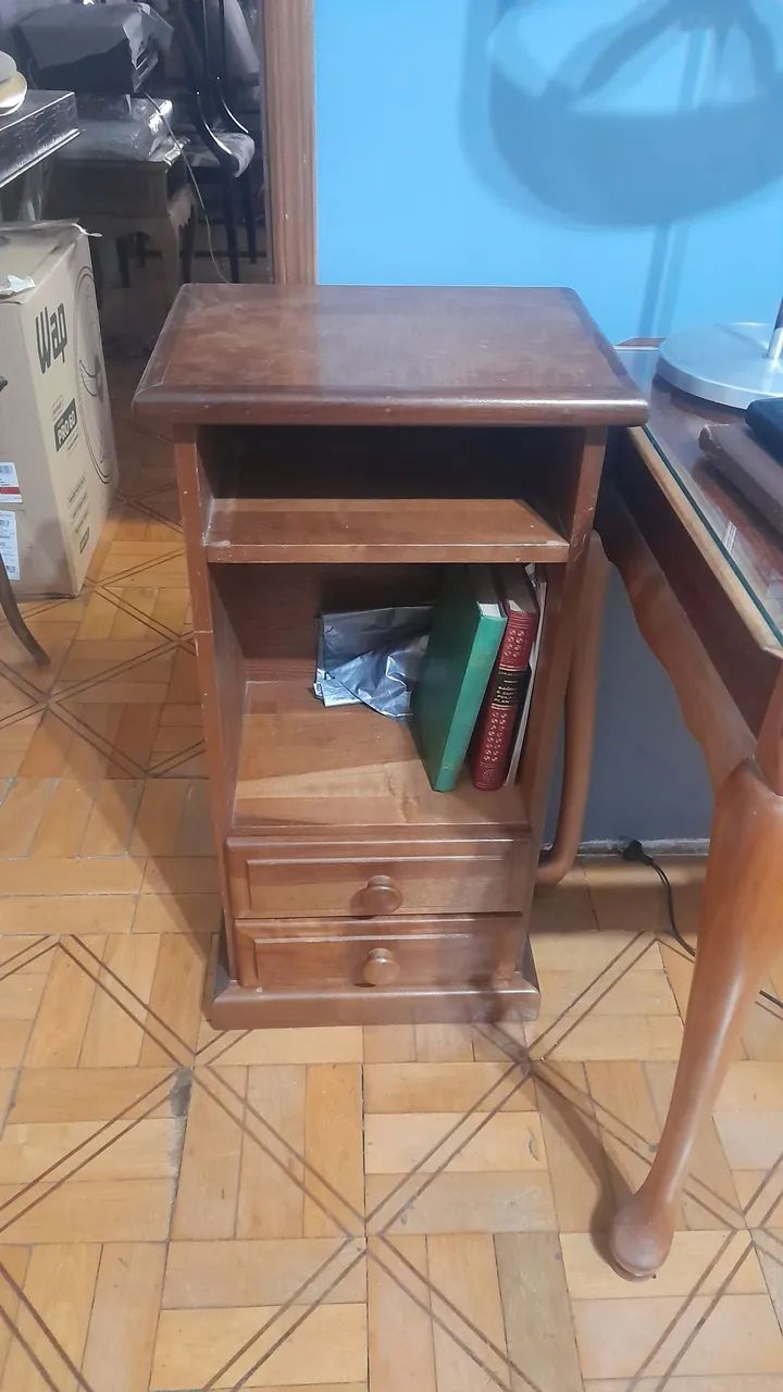 Mesa de cabeceira em madeira - Foto 2