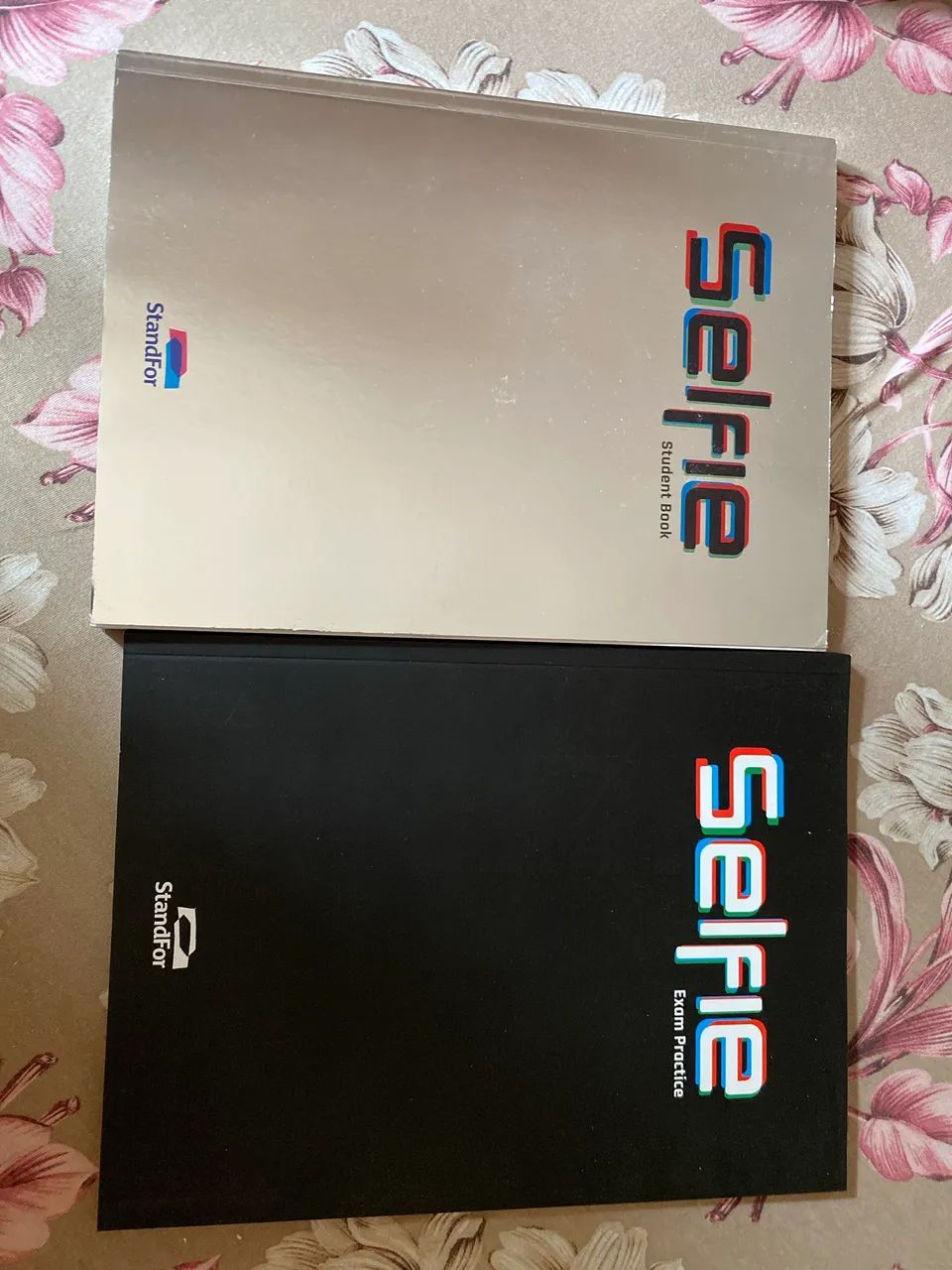 KIT LIVROs DIDÁTICOS TRILHAS SEMIUSADO - Livros e revistas