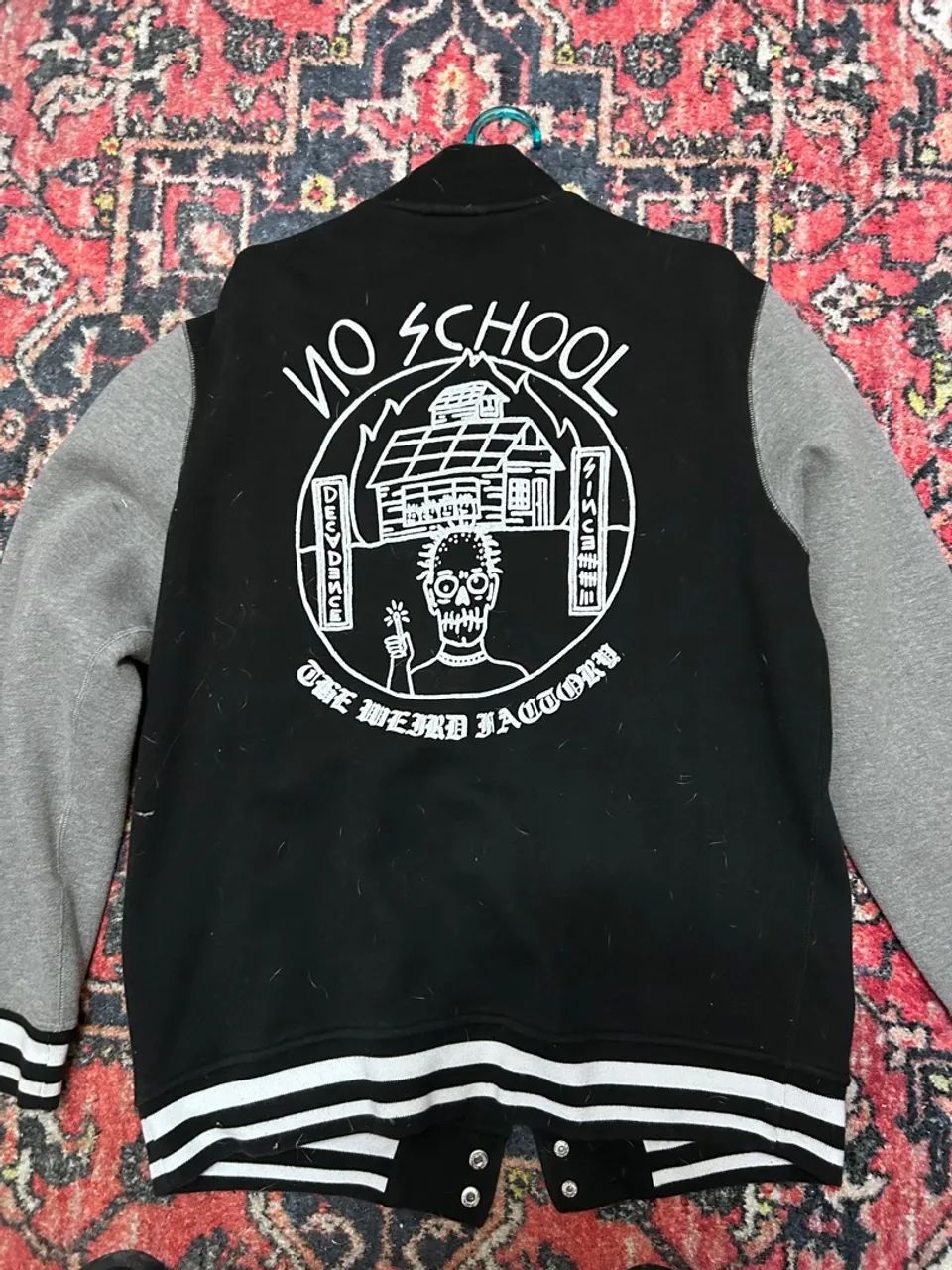 Camiseta No School The Weird Factory - Foto 3