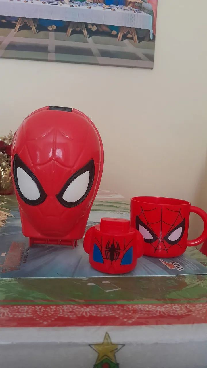 Lancheira e Copo do Homem Aranha  - Foto 3