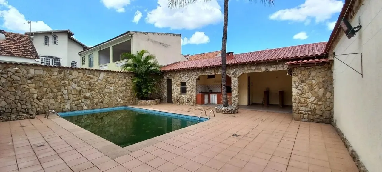 Casa com 4 dormitórios à venda, 356 m² por R$ 1.200.000 - Vila Valqueire - Rio de Janeiro/