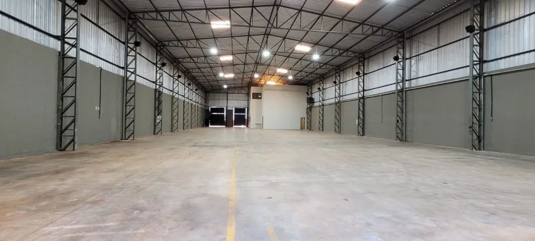 Barracão / Galpão / Depósito para alugar no Canadá com 7 salas - Foto 2