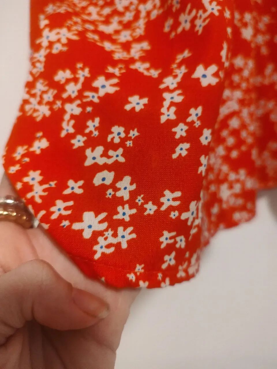 Vestido floral vermelho - tam PP - Foto 3