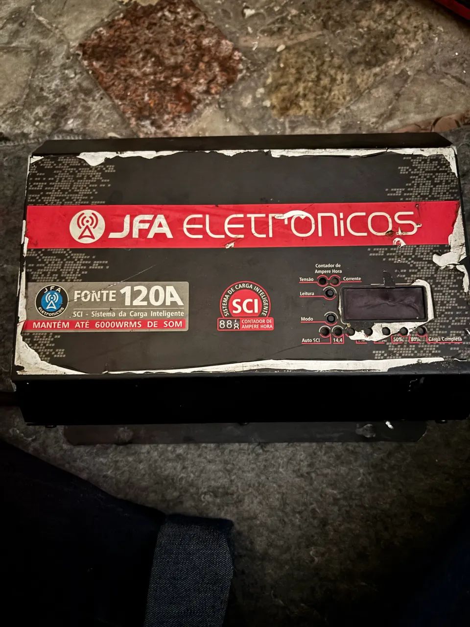 Fonte automotiva 