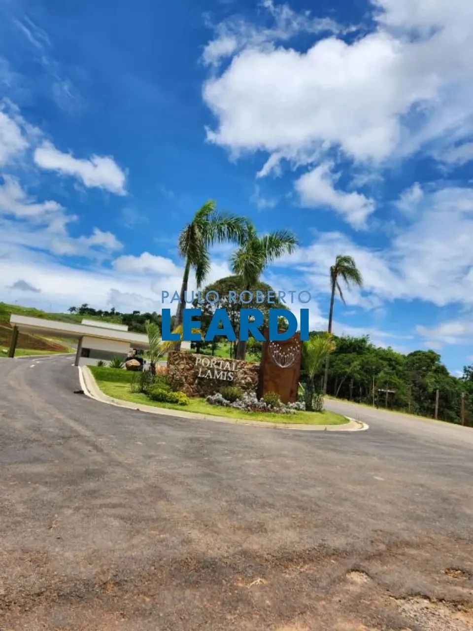 TERRENO EM CONDOMÍNIO - LARANJA AZEDA - SP