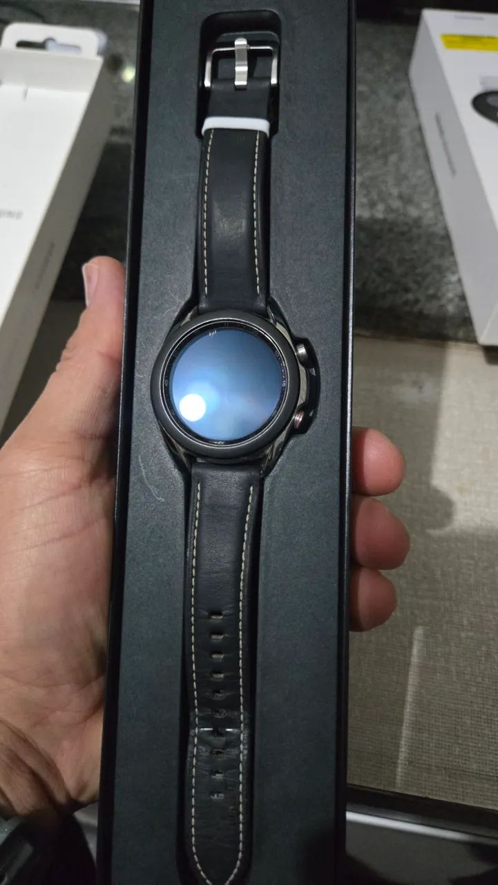 vendo galaxy Watch3 GPS Wi-Fi Bluetooth e LTE  - Foto 4