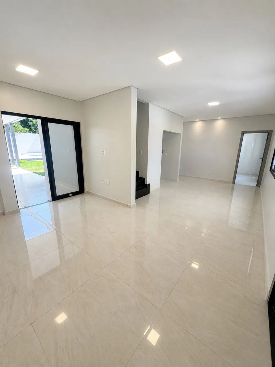 CASA DE ALTO PADRÃO À VENDA | PARK CAÇARI - Foto 5