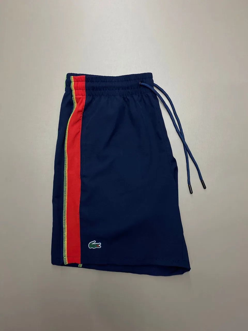 Bermuda Tactel Azul/Vermelho Limitado  - Foto 2