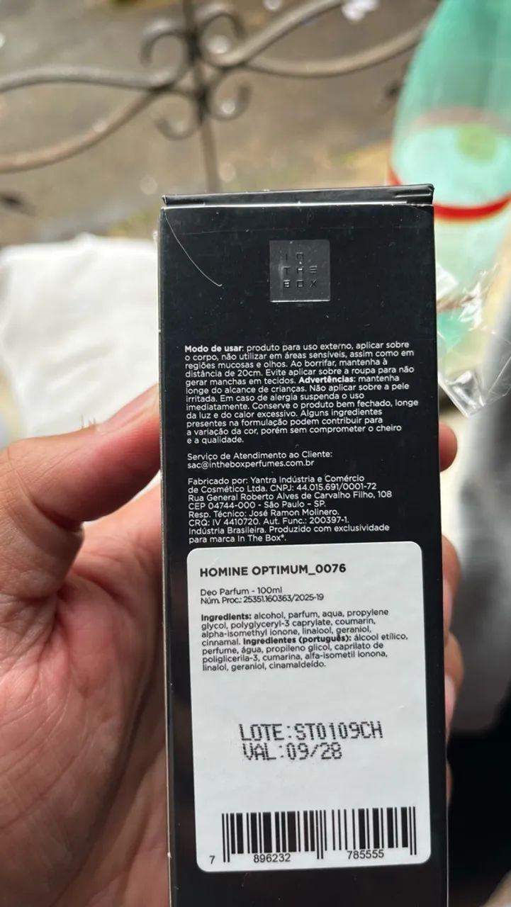 Perfume in the box 